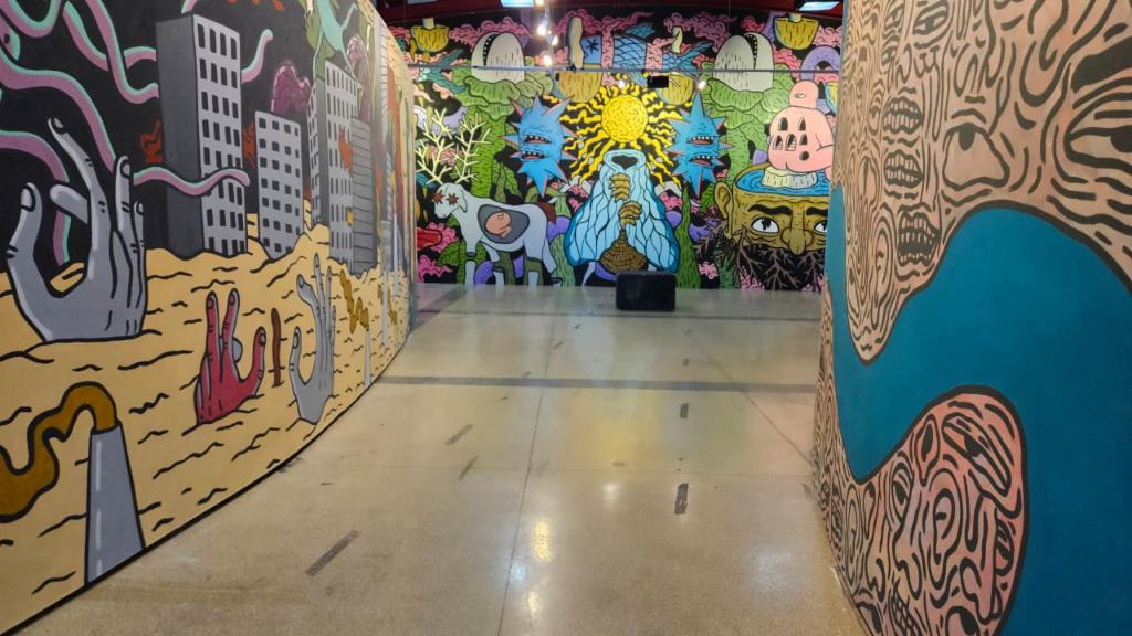 Exposição Mundos Sobrepostos será encerrada nesta quarta (10) na Galeria Lava Pés -